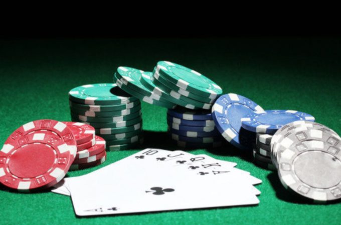 Things to Check Out When Looking for the Top Poker Site Online